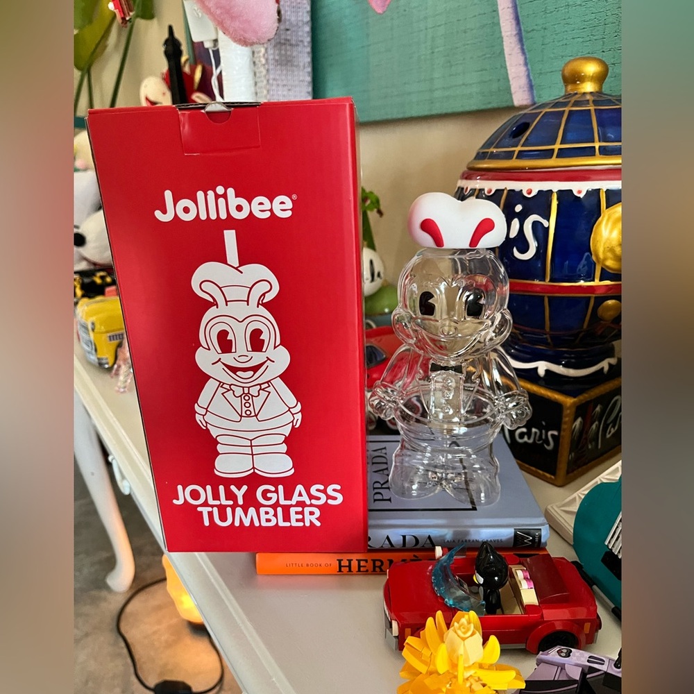 Jollibee Limited Edition Glass Tumbler New in box